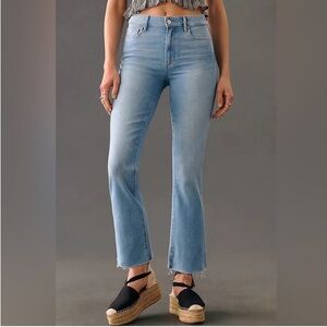 Paige Colette Crop Flare Blue Jeans in Sky Touch Mid Rise Size 25 Cotton Stretch